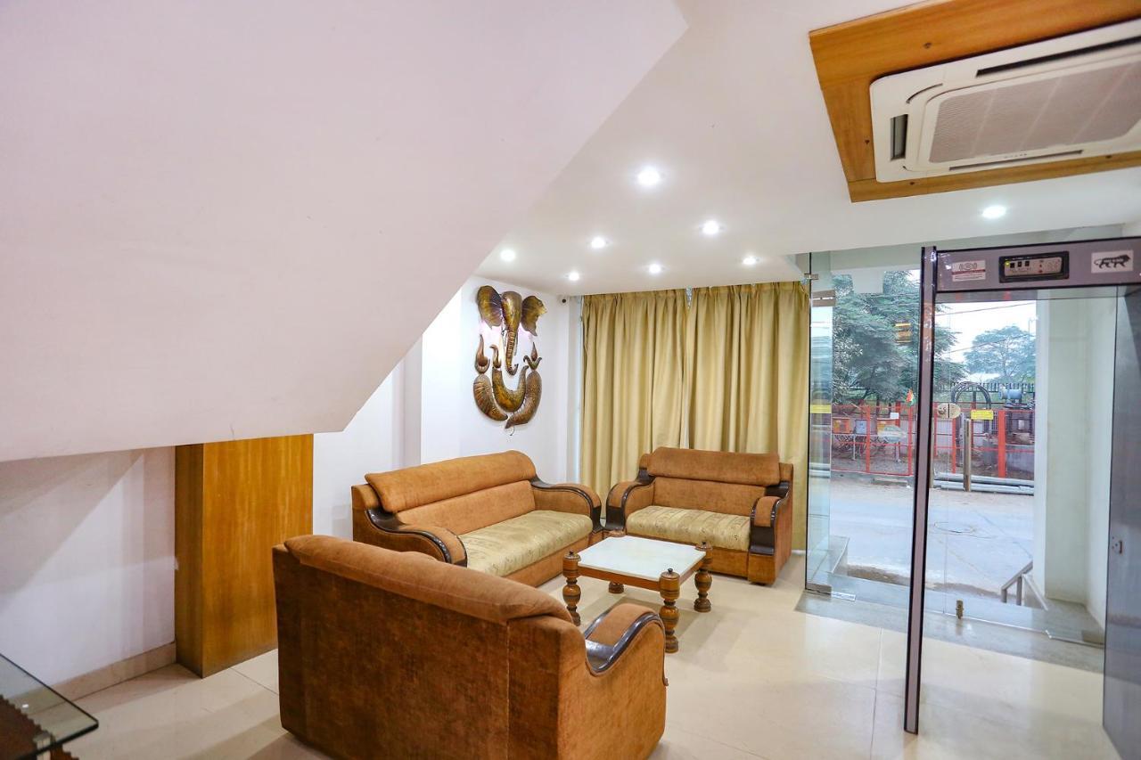Fabexpress Taj New Delhi